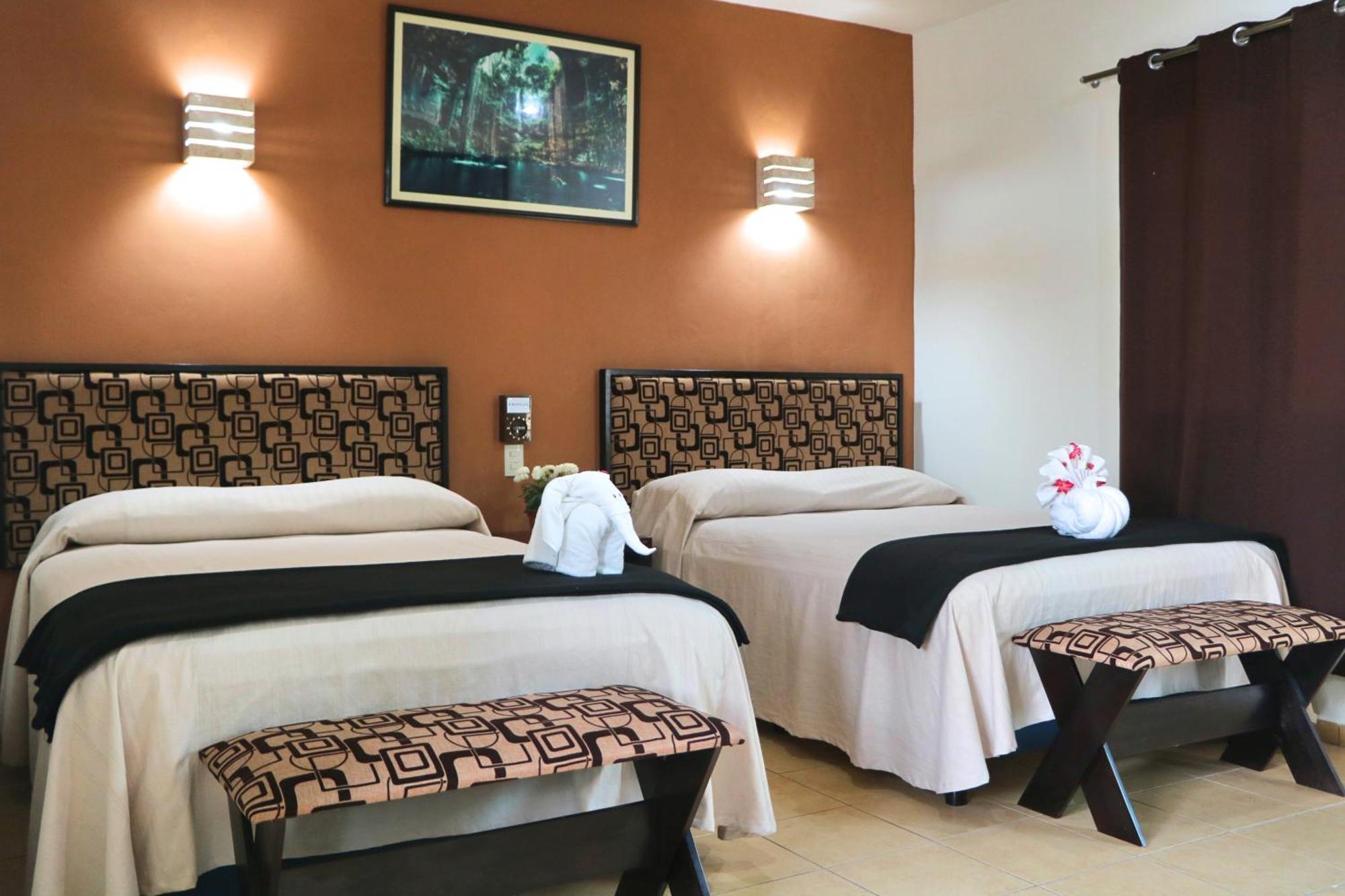 Hotel Casa Pellegrin 梅里达 外观 照片