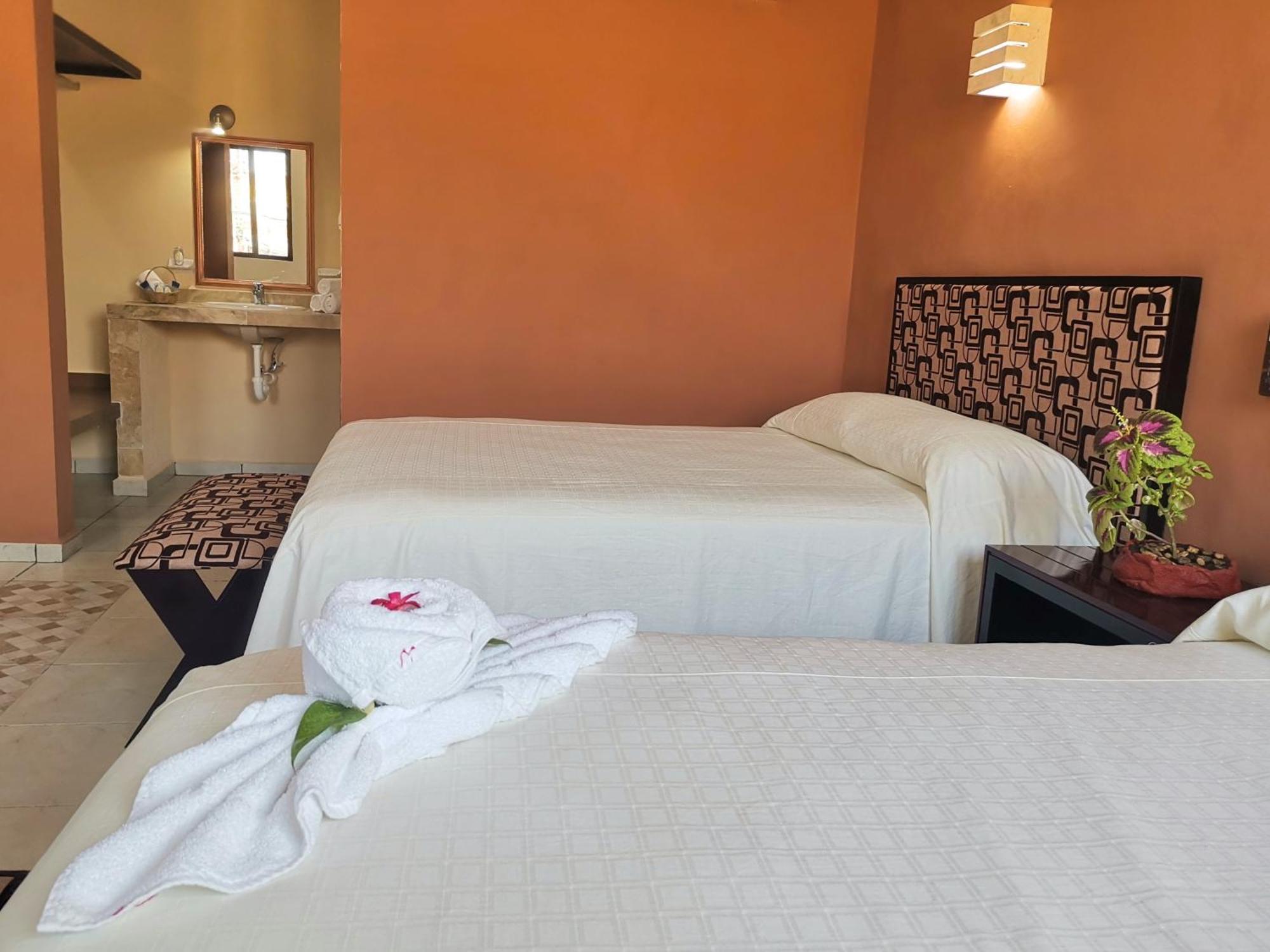Hotel Casa Pellegrin 梅里达 外观 照片