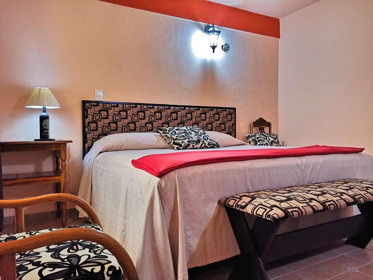 Hotel Casa Pellegrin 梅里达 外观 照片