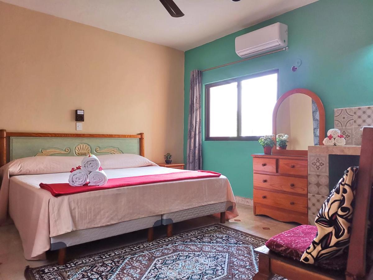 Hotel Casa Pellegrin 梅里达 外观 照片